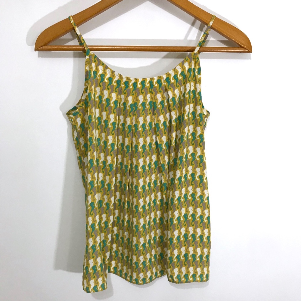 Cabi Seahorse Print Top - Picture 2 of 7